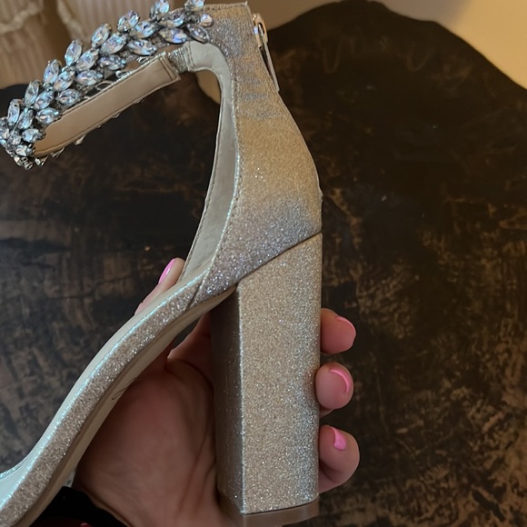 Jewel Badgley Mishka - Picture 5 of 5